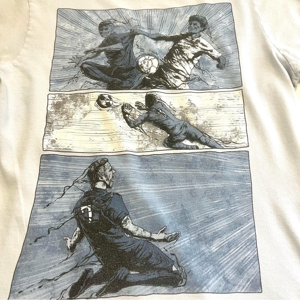 CREW-NECK BOY SOCCER PLAYER  GRAPHIC TEE EDGE LIGHT BLUE T-SHIRT IN SOFT COTTON - Picture 6 of 9